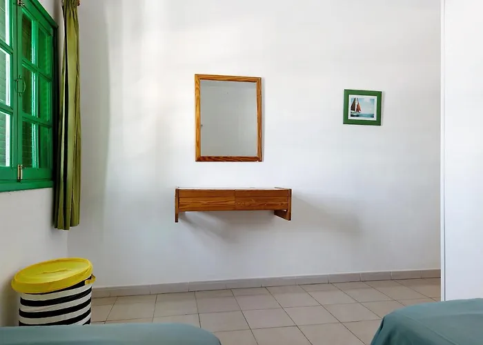 Spacious Sunny Relaxing Lanzarote *